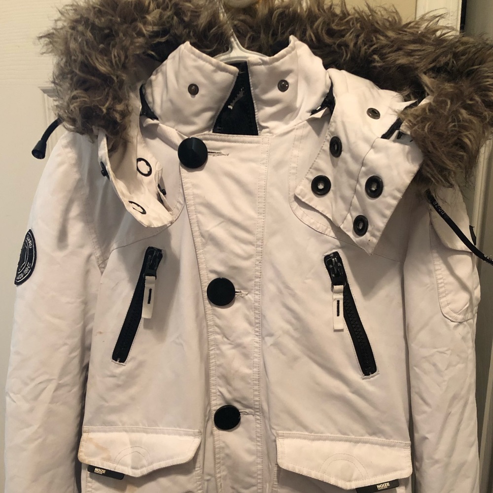 White winter jacket Noize